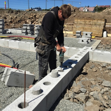 Building method - Steel reinforced concrete